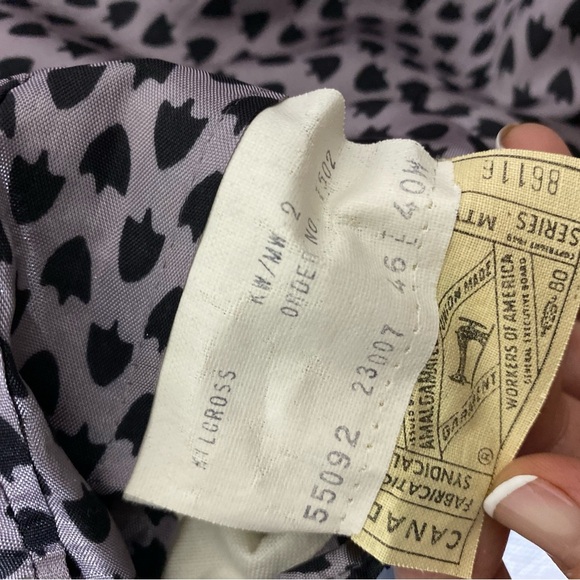 Hardy Amies Gray Sport Suit Jacket with Classic Design and Modern Fit - Picture 5 of 10